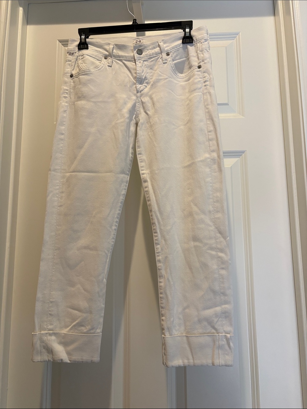 Citizens Of Humanity White Cropped Ankle Jeans- 98% cotton 2% elastane